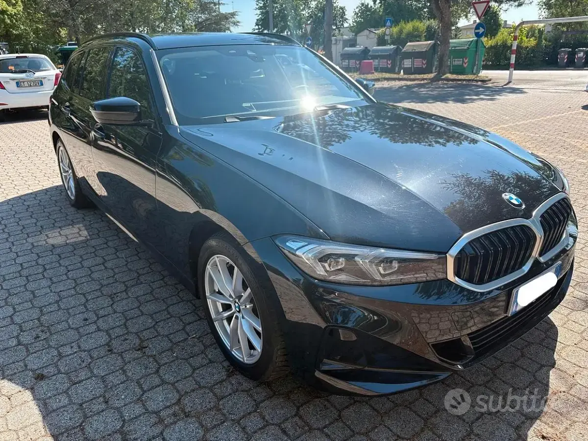 Usata BMW 320 190 CV (139 kW) 2022 Nero Station wagon