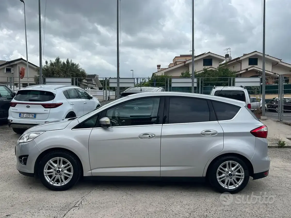 Usata Ford C-MAX Titanium 120 CV (88 kW) 2015 Grigio Monovolume