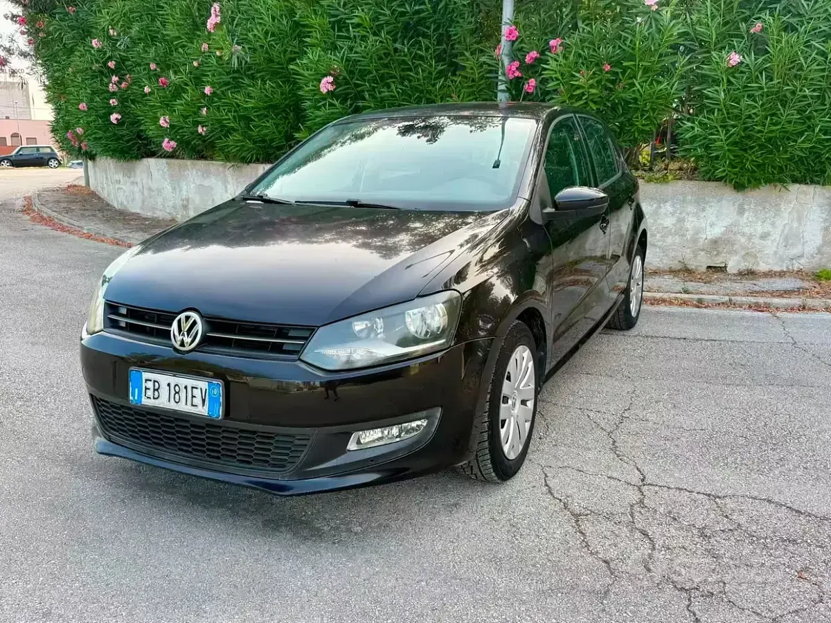 Usata VW Polo 75 CV (55 kW) 2011 Nero Utilitaria