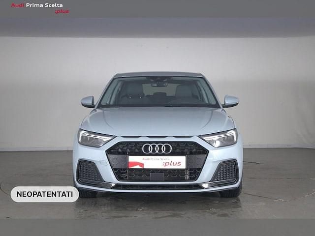 Usata Audi A1 Sportback Business 95 CV (69 kW) 2025 Grigio freccia perla Utilitaria