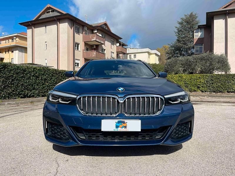Usata BMW 518 M Sport 149 CV (109 kW) 2020 Blu Station wagon