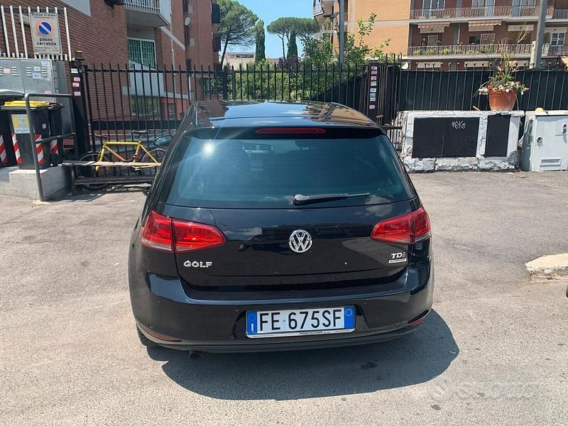 Usata VW Golf VII 110 CV (80 kW) 2014 Nero Utilitaria