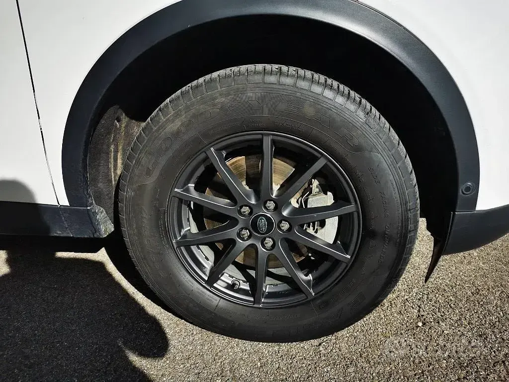 Usata Land Rover Discovery Sport 163 CV (119 kW) 2021 Bianco SUV