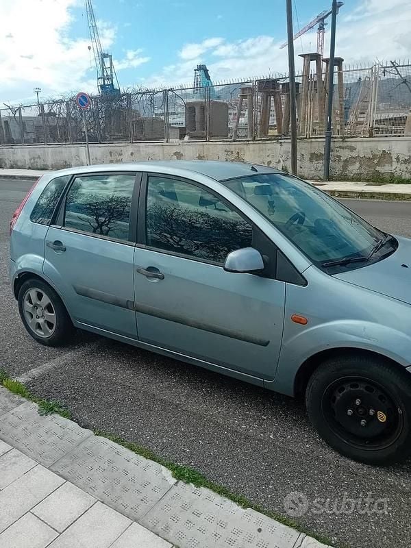 Usata Ford Fiesta 2006 Utilitaria