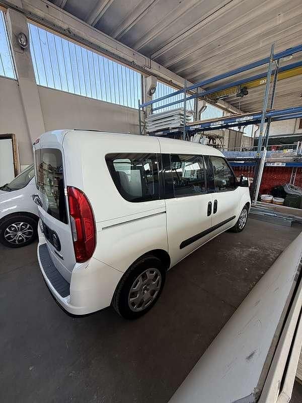 Usata Fiat Doblò Easy 135 CV (99 kW) 2016 Monovolume