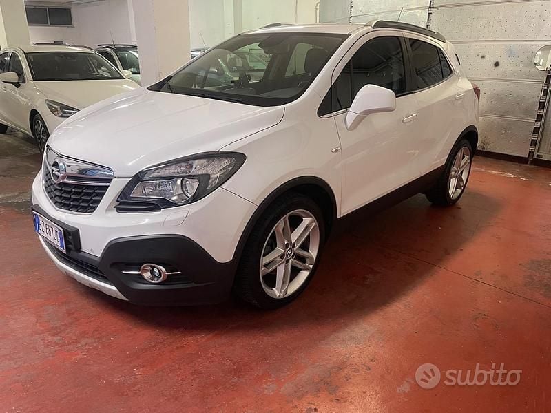 Usata Opel Mokka 140 CV (102 kW) 2015 Bianco SUV