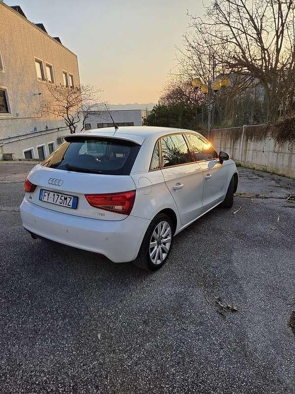 Usata Audi A1 90 CV (66 kW) 2011 Utilitaria