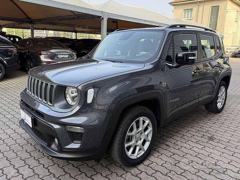 Usata Jeep Renegade 131 CV (96 kW) 2023 Grigio / metallizzato SUV