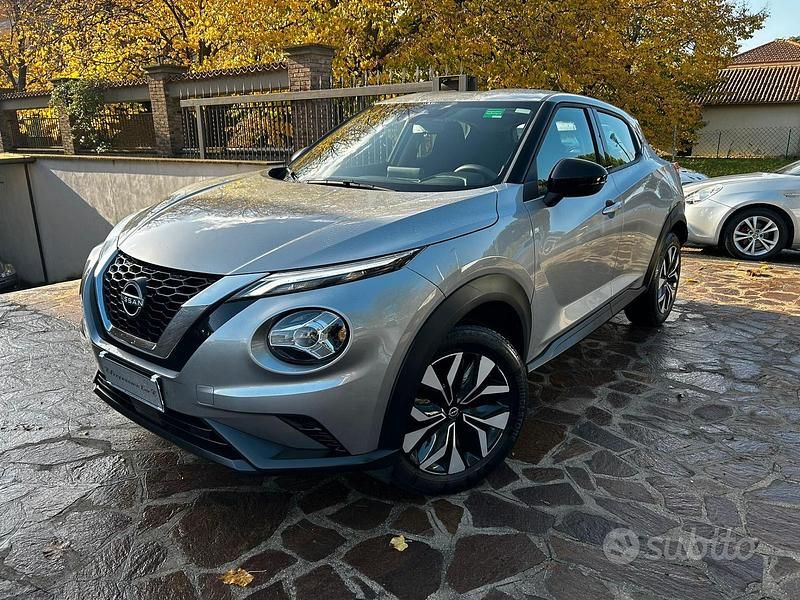 Usata Nissan Juke 114 CV (83 kW) 2023 Grigio SUV