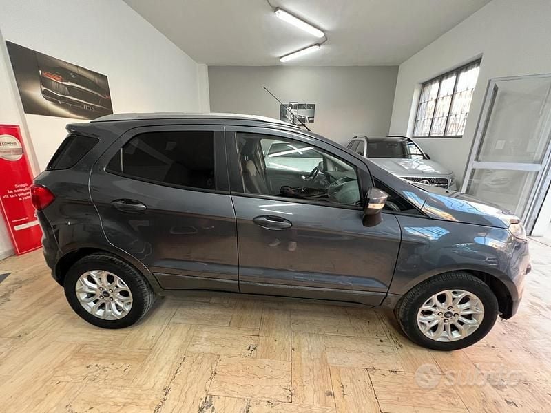 Usata Ford Ecosport Titanium S 95 CV (69 kW) 2017 Grigio SUV