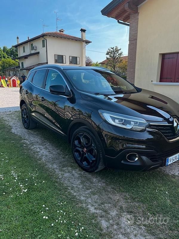 Usata Renault Kadjar Bose Edition 131 CV (96 kW) 2016 Nero SUV