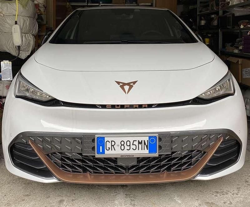 Usata Cupra Born 169 kW (231 CV) 2023 Bianco Utilitaria