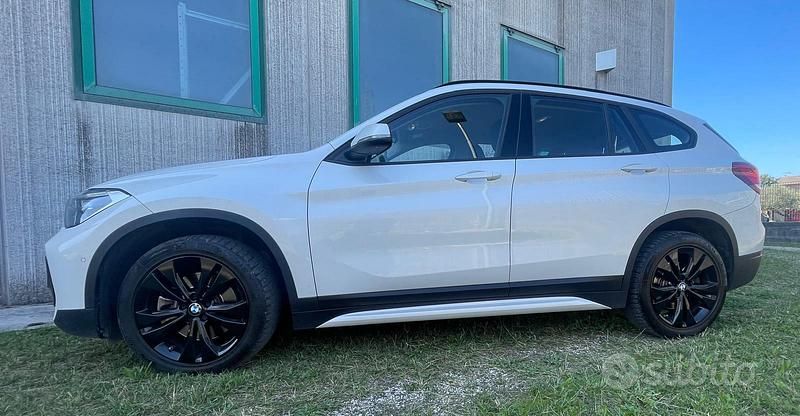 Usata BMW X1 190 CV (139 kW) 2022 Bianco SUV