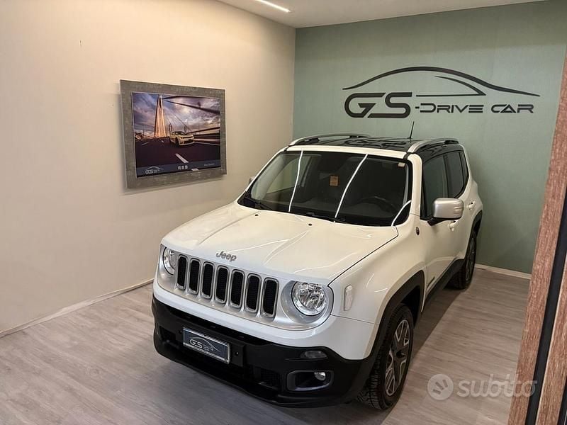 Usata Jeep Renegade Opening Edition 140 CV (102 kW) 2015 Bianco SUV