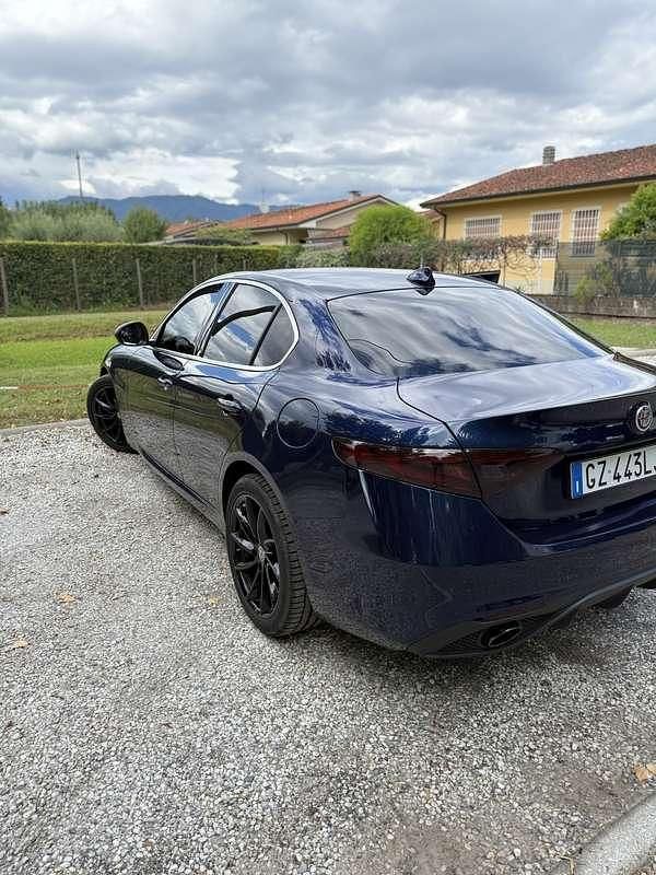 Usata Alfa Romeo Giulia Business Launch Edition 150 CV (110 kW) 2018 Berlina