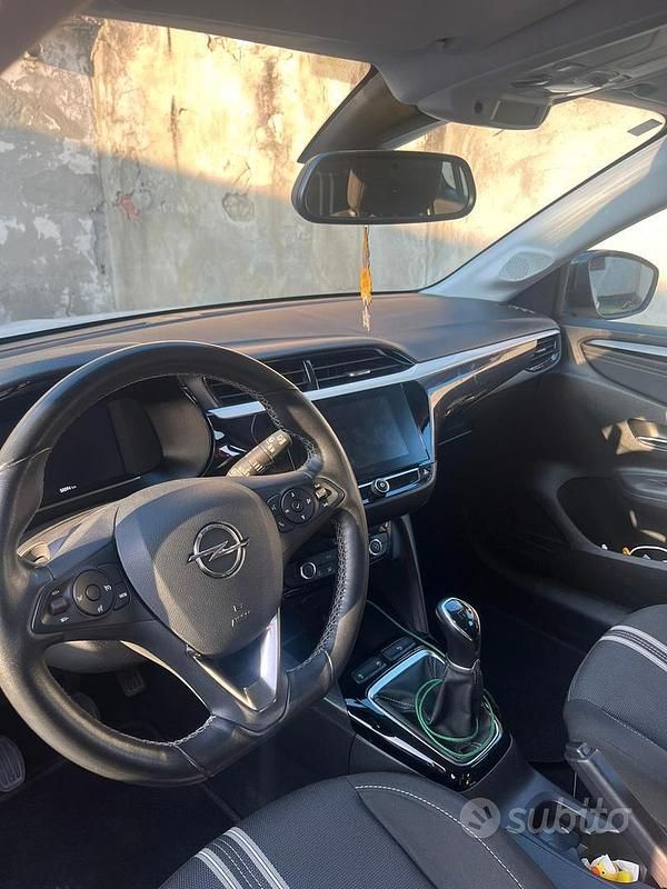 Usata Opel Corsa 75 CV (55 kW) 2022 Bianco Utilitaria