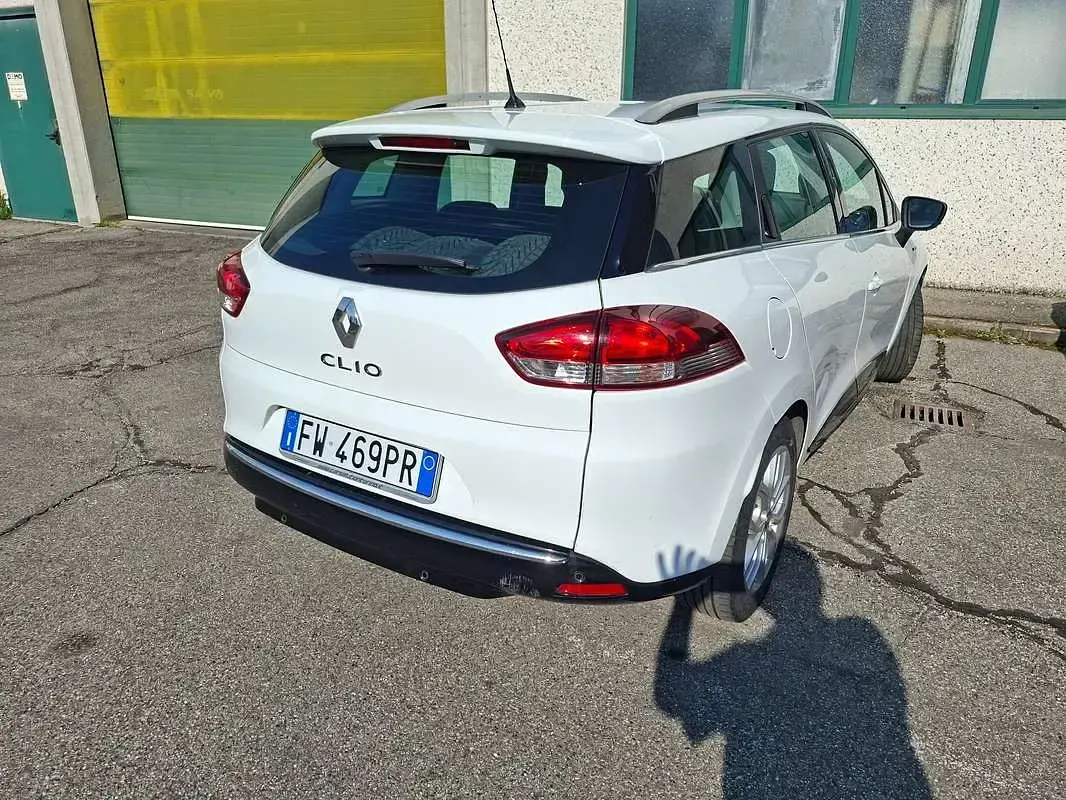 Usata Renault Clio Life 75 CV (55 kW) 2019 Bianco Furgone