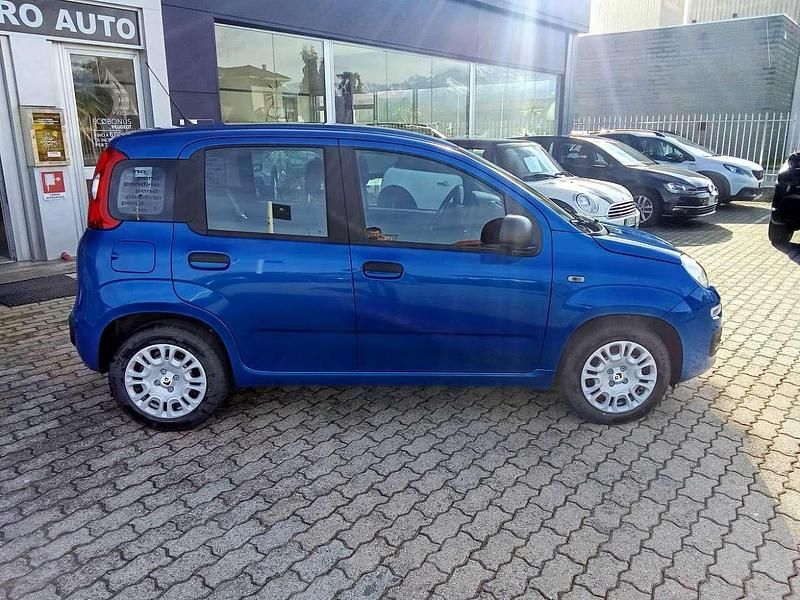 Nuova Fiat Panda Pop 69 CV (50 kW) 2026 Blu/azzurro Utilitaria