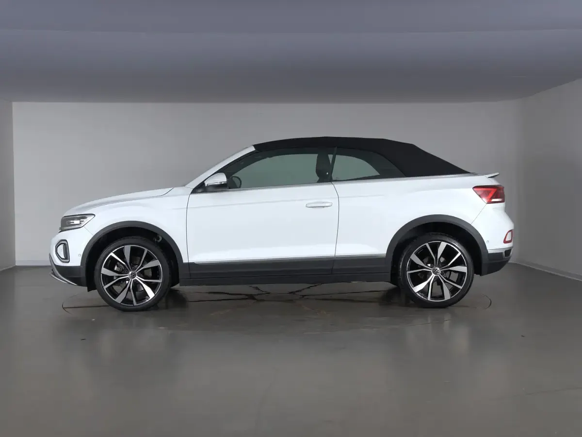 Usata VW T-Roc Style 110 CV (80 kW) 2023 Pure white SUV
