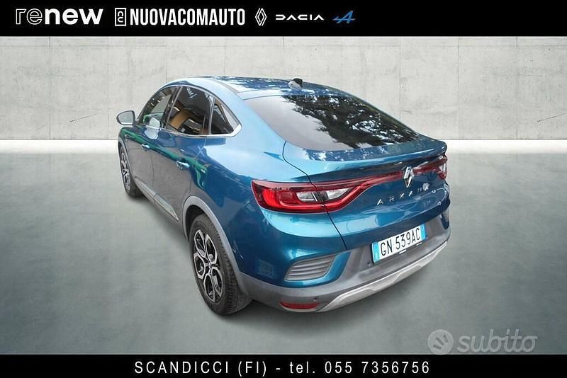 Usata Renault Arkana Techno 140 CV (102 kW) 2023 Blu SUV