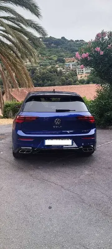 Usata VW Golf VIII R-line 150 CV (110 kW) 2024 Blu/azzurro Berlina