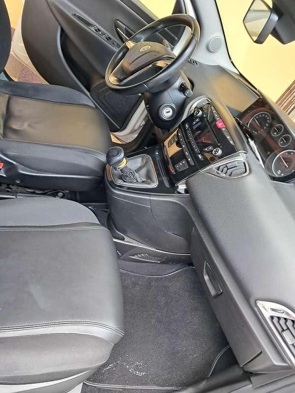 Usata Lancia Ypsilon S 69 CV (50 kW) 2013 Utilitaria