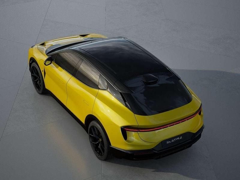 Usata Lotus Eletre 450 kW (612 CV) 2025 Solar yyellow SUV