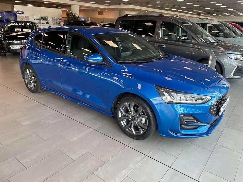 Nuova Ford Focus ST-Line 125 CV (91 kW) 2025 Desert island blue Berlina