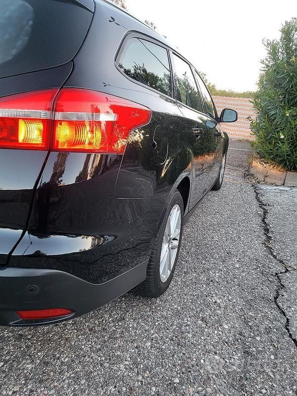 Usata Ford Focus Business Edition 125 CV (91 kW) 2018 Nero Berlina