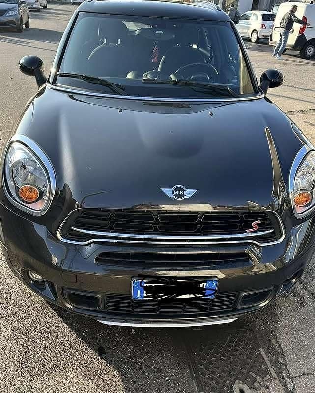 Nero Usata 2015 Mini Cooper SD Countryman SUV | 9800 € (Buon prezzo) - Immagine 1/4