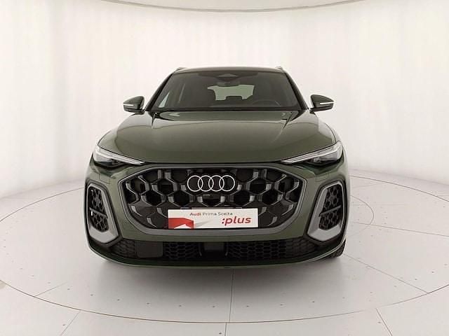 Usata Audi Q5 Business 204 CV (150 kW) 2025 Verde distretto metallizzato SUV