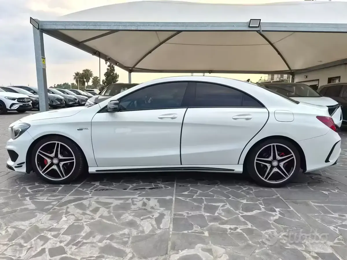Usata Mercedes CLA200 Premium 136 CV (100 kW) 2014 Bianco Coupé