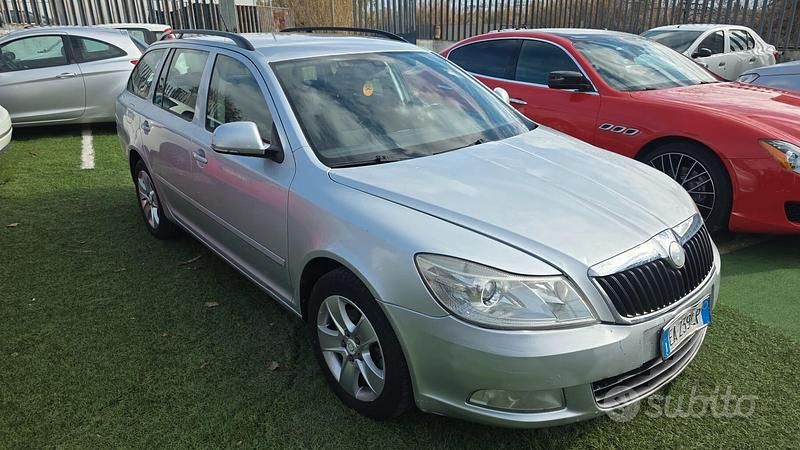 Usata Skoda Octavia Ambition 104 CV (76 kW) 2011 Grigio Station wagon