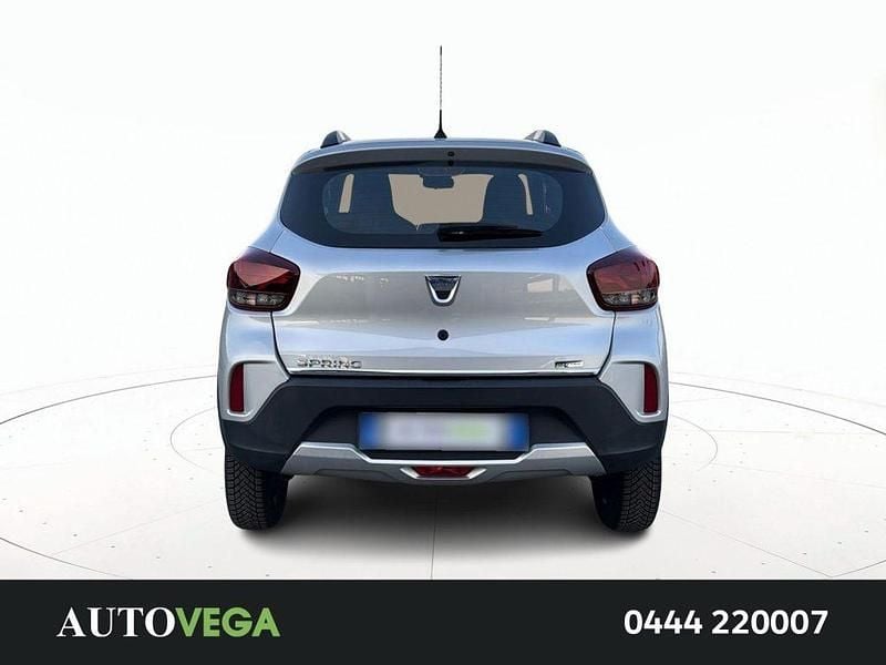 Usata Dacia Spring Comfort 33 kW (45 CV) 2021 Vari colori / pastello Utilitaria