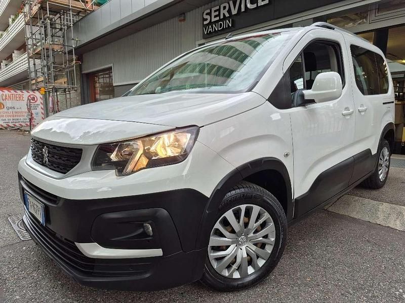 Bianco pastello Usata 2019 Peugeot Rifter Active Monovolume | 16.900 € (Ottimo prezzo) - Immagine 1/4
