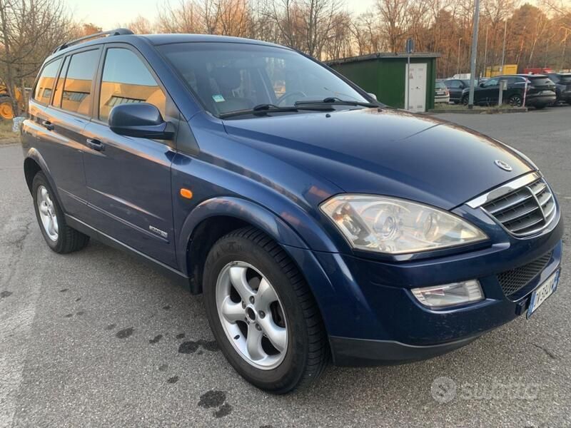 Usata Ssangyong (KGM) Kyron 141 CV (103 kW) 2009 Blu SUV