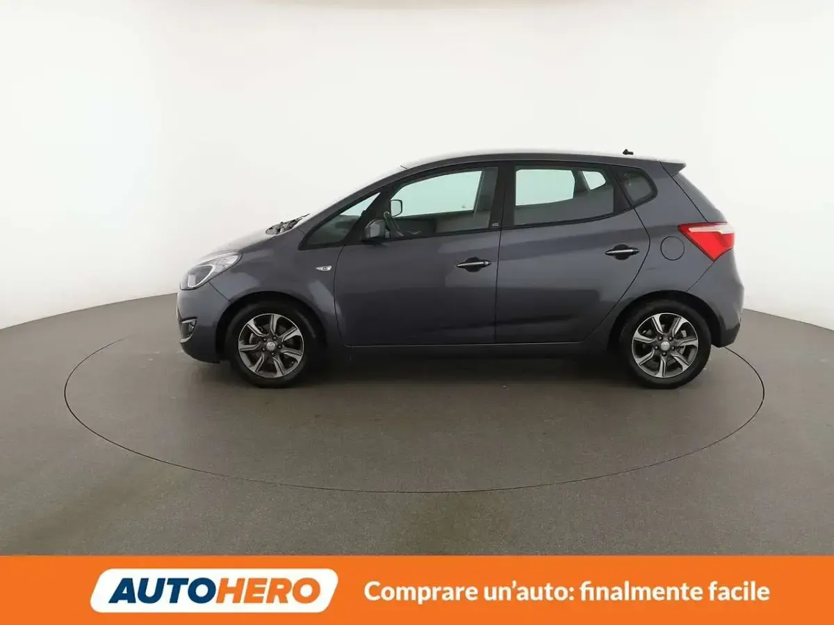 Usata Hyundai i20 125 CV (91 kW) 2019 Grigio Utilitaria