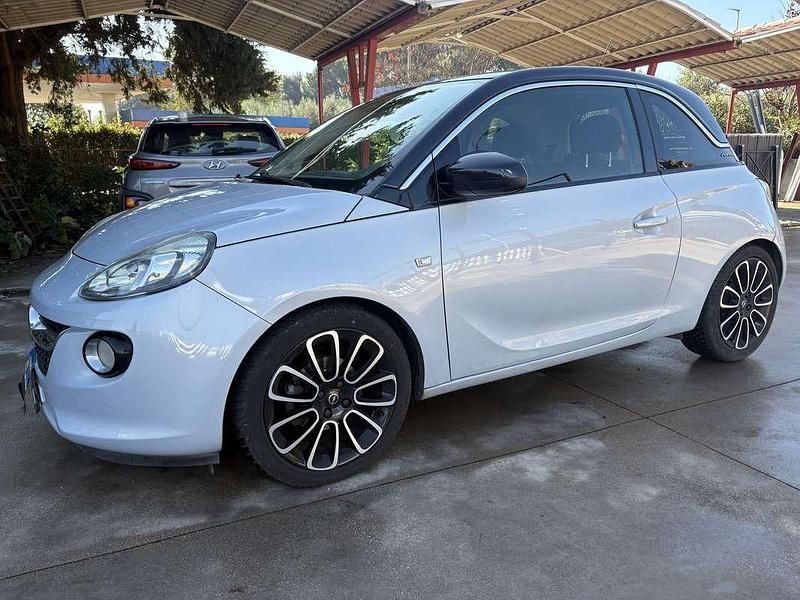 Usata 2014 Opel Adam Glam Due volumi | 6300 € - Immagine 1/4