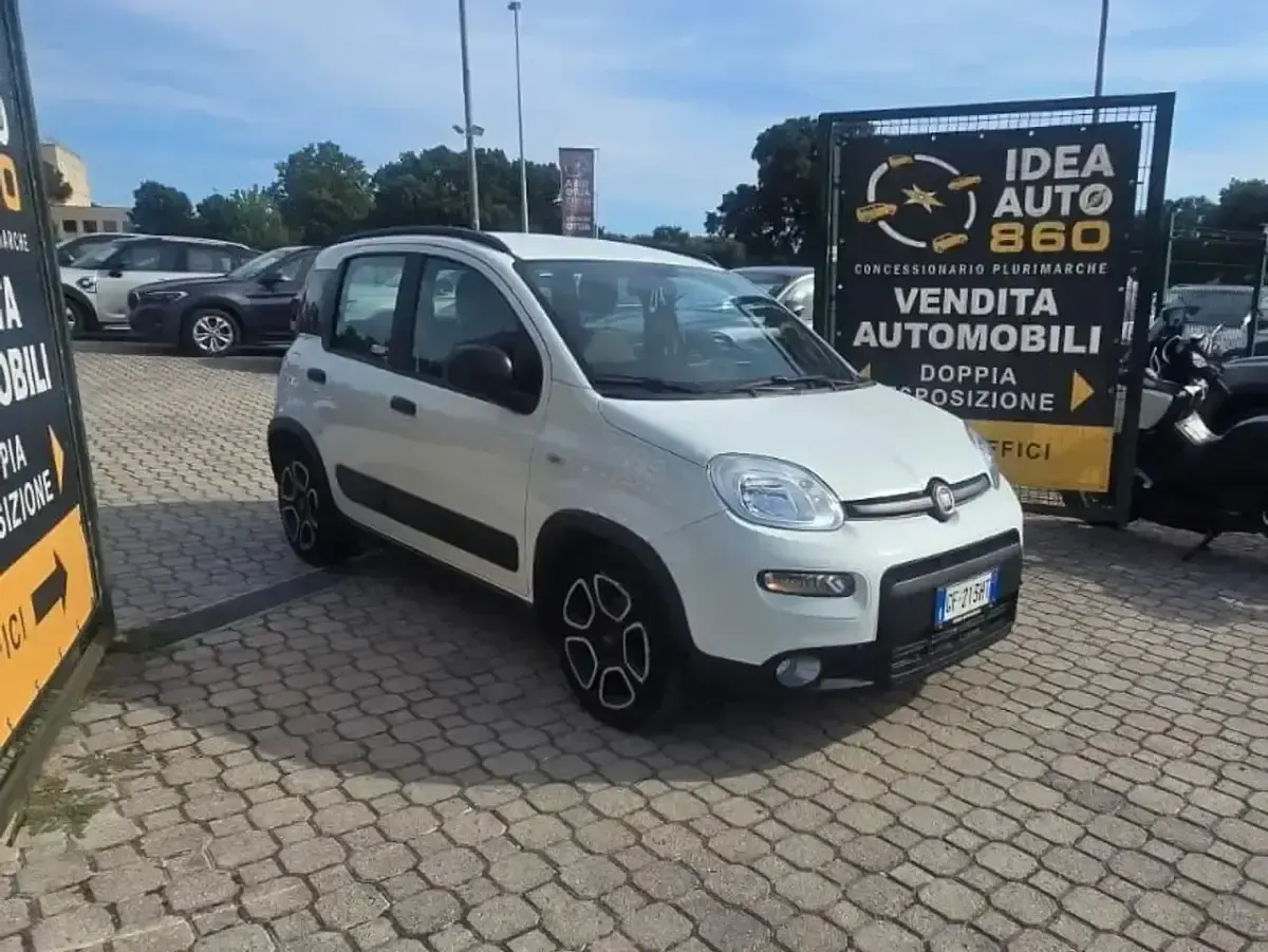Usata Fiat Panda City Life 69 CV (50 kW) 2021 Utilitaria