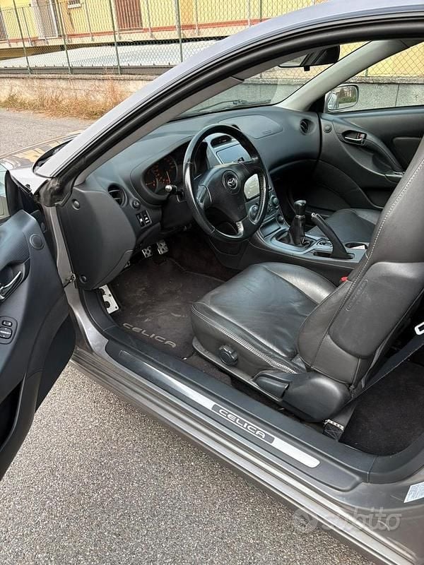 Usata Toyota Celica 192 CV (141 kW) 2003 Coupé