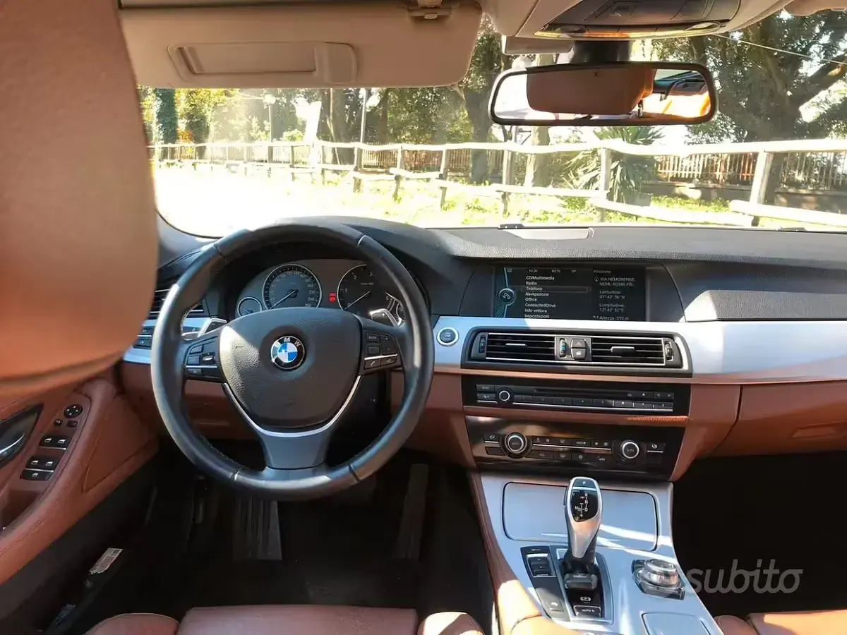Usata BMW 520 184 CV (135 kW) 2010 Bianco Station wagon