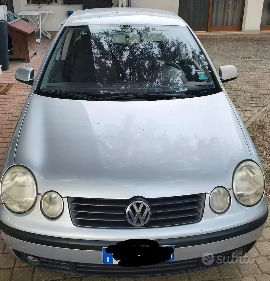 Usata VW Polo 64 CV (47 kW) 2002 Grigio Utilitaria