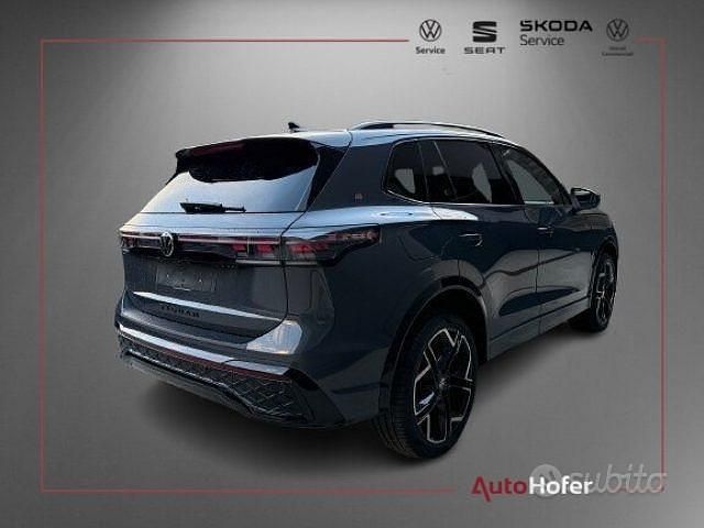 Usata VW Tiguan R-line 193 CV (141 kW) 2025 Grigio SUV