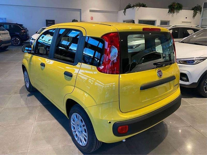 Nuova Fiat Panda 69 CV (50 kW) 2026 Giallo Berlina