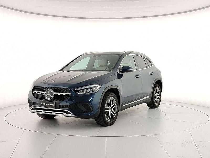 Blu/azzurro Usata 2021 Mercedes GLA250 SUV | 31.900 € (Buon prezzo) - Immagine 1/4