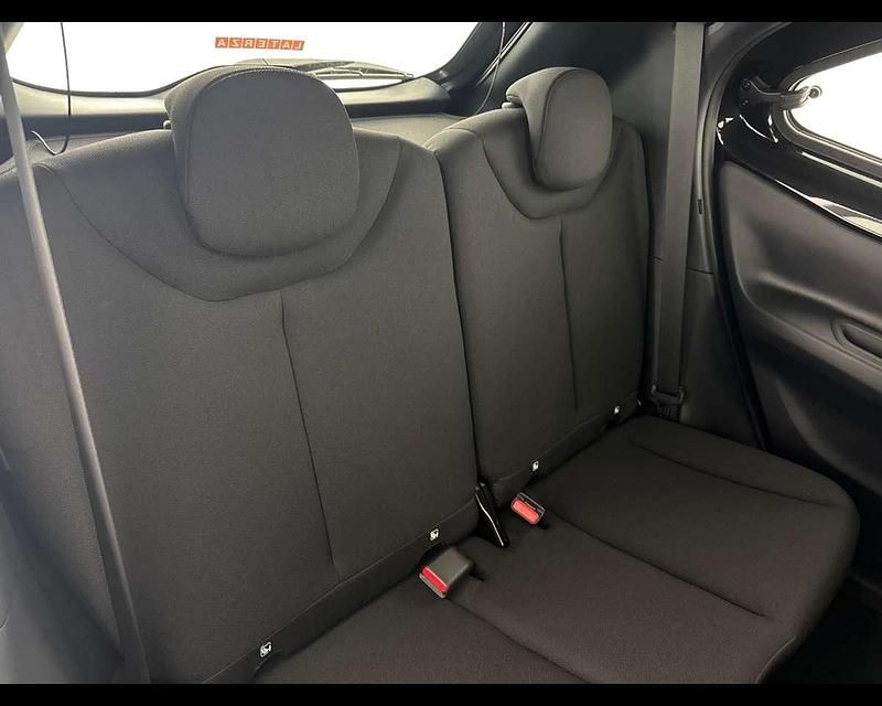 Nuova Toyota Aygo X Active 72 CV (52 kW) 2025 Black met SUV