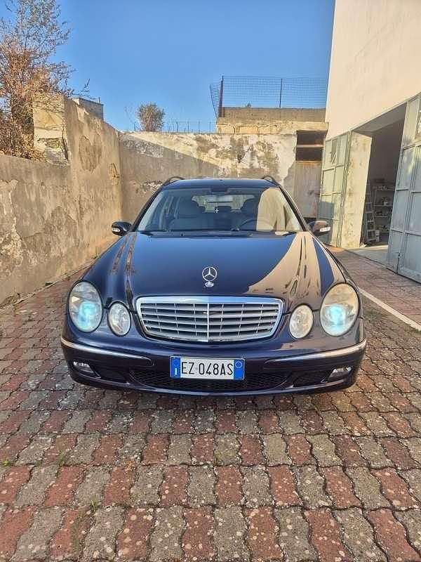 Usata Mercedes E220 Elegance 150 CV (110 kW) 2006 Station wagon
