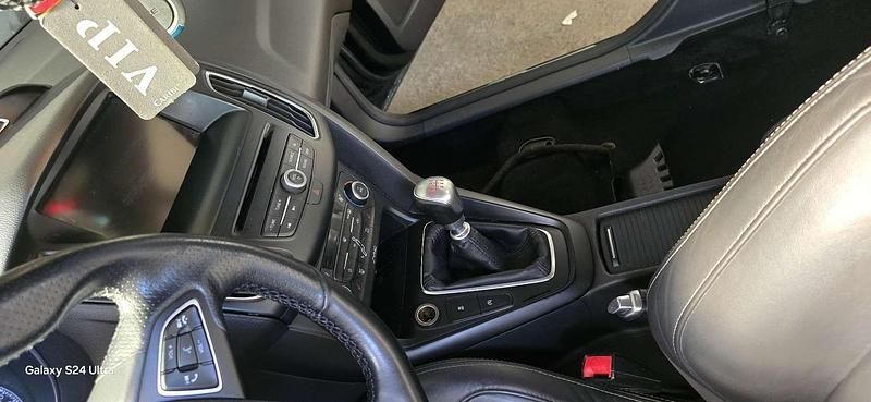 Usata Ford Focus ST 185 CV (136 kW) 2015 Berlina