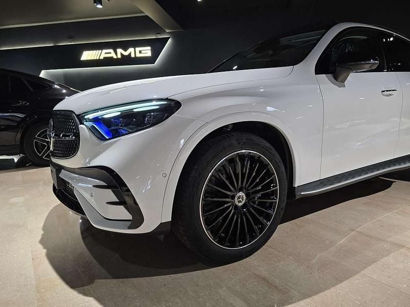 Usata Mercedes GLC300e Advanced Plus 269 CV (197 kW) 2025 Bianco Coupé