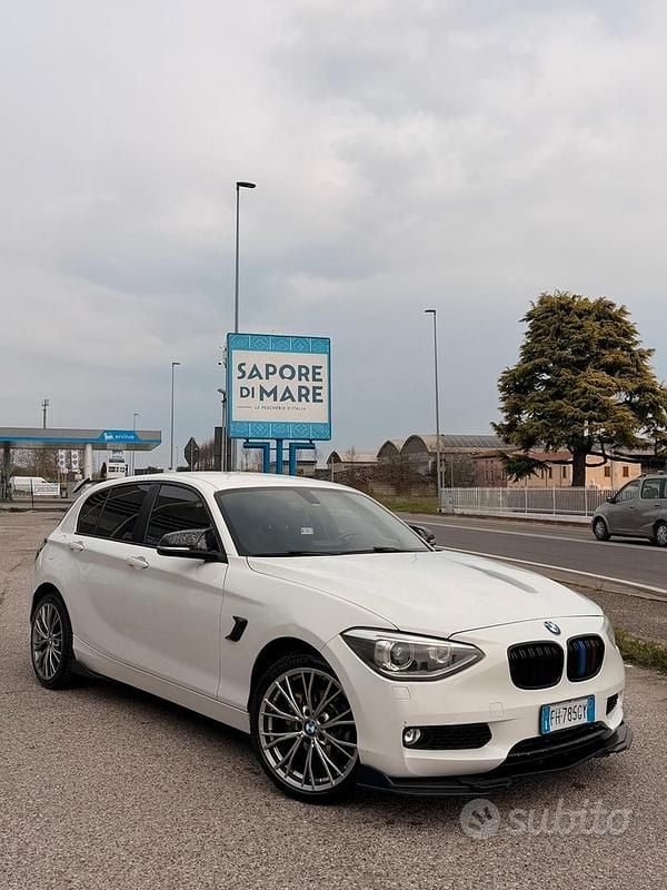 Usata BMW 118 149 CV (109 kW) 2014 Bianco Utilitaria